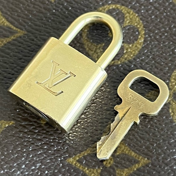 Authentic Louis Vuitton Lockset/ lock and key/ padlock #329 - Picture 4 of 4